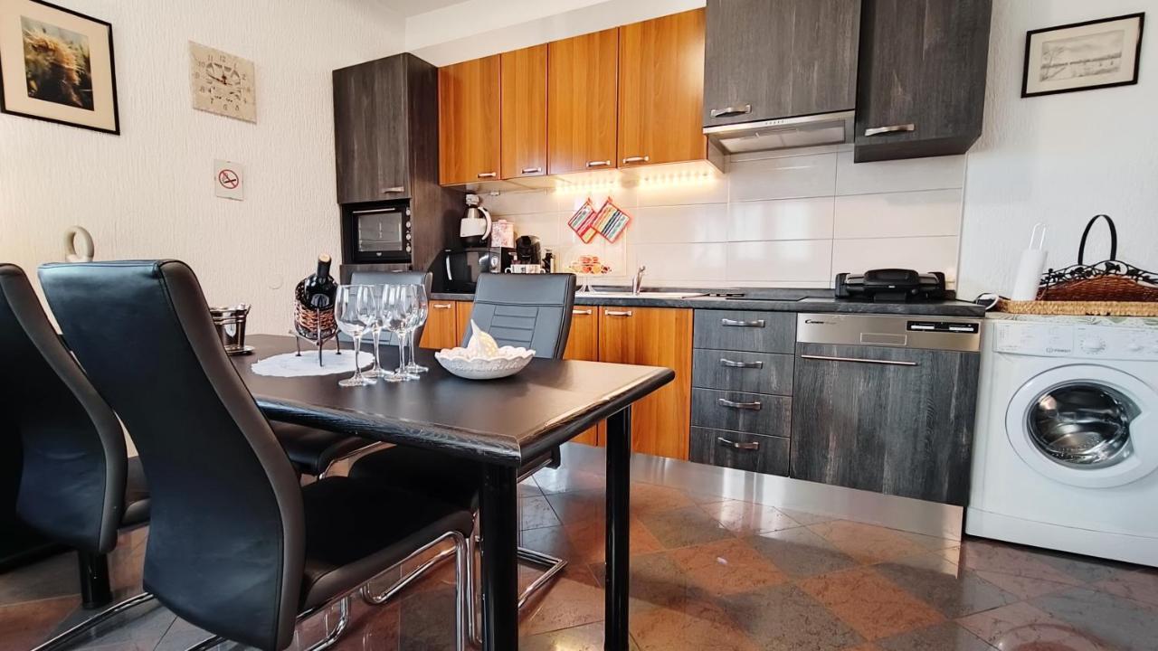 Apartman Ladybird Πούλα Εξωτερικό φωτογραφία